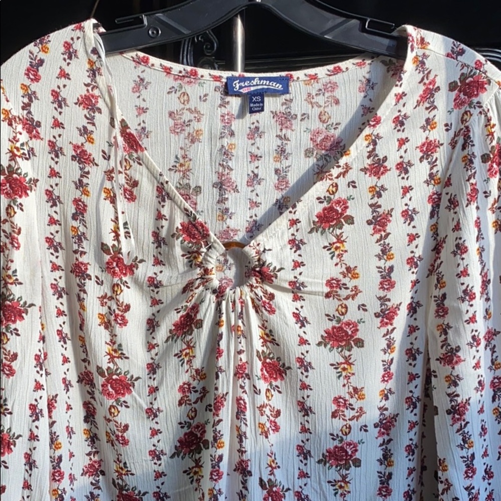 Long sleeve floral top